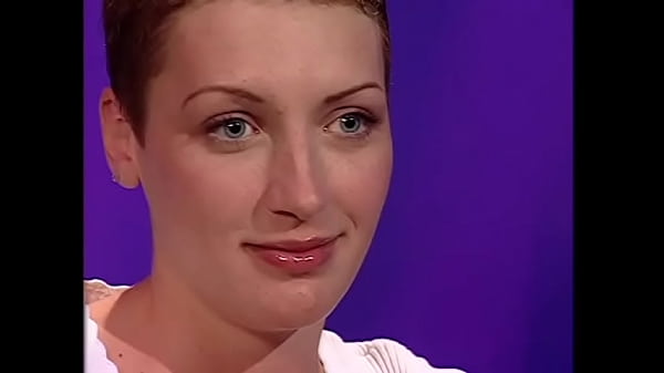 Doc gives full physical to hot chick