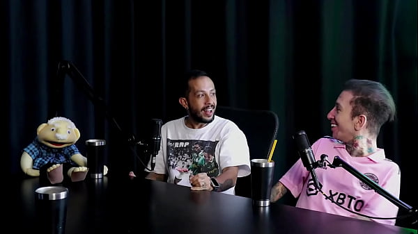 Adora uma safadeza, o mineiro transa melhor que o paulista, j&aacute; deu o cu, teve um acidente, fez sexo na igreja e... - Alice Vasconcelos (WATCH ON: SHEER/RED)  