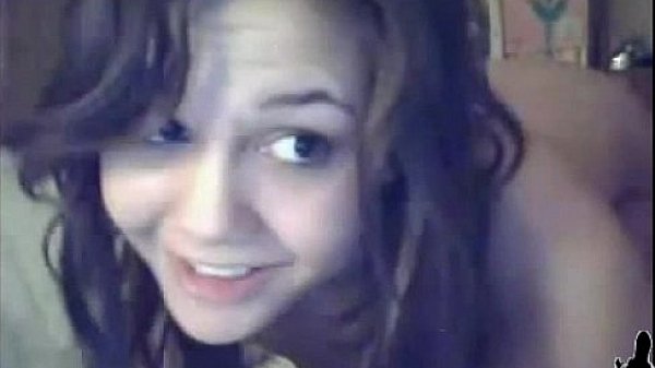 dirty slut showing off her ass on cam