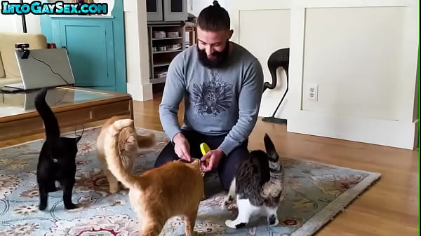 MTF pussyboy licked and fucked by hairy massive bear hunk