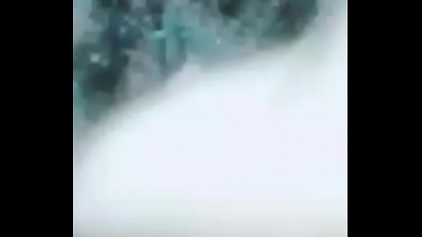 Chava caliente manoseandoce la concha