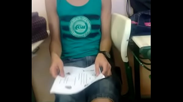 Davidy Safad&atilde;o dan&ccedil;ando passinho do romano