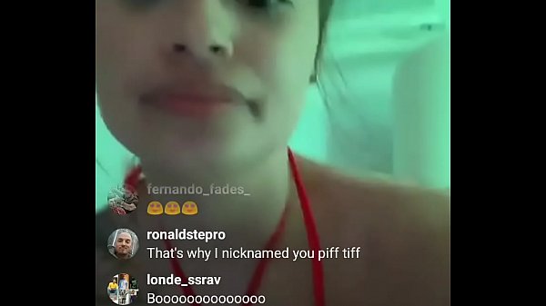 Clap Clap con el trasero