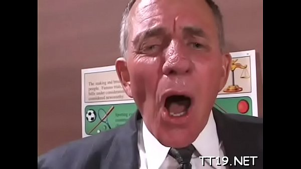 gets nailed priceless  