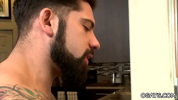 HUGE property - Alessandro Del Toro, Braxton Smith  