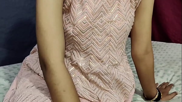 Indian hot beautiful student role-play HiNDI audio !!