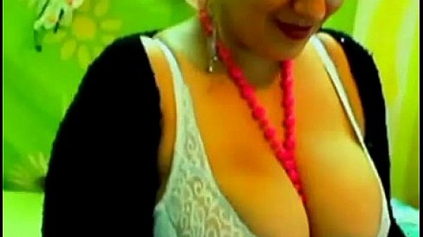 Hot chubby MILF with big tits masturbating