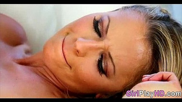 Girls who eat pussy 0179  