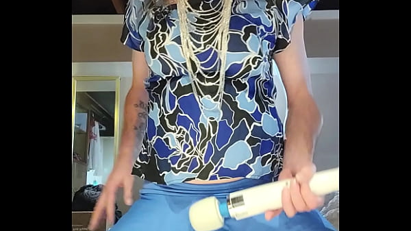 Sissy Jade Amazing Orgasm