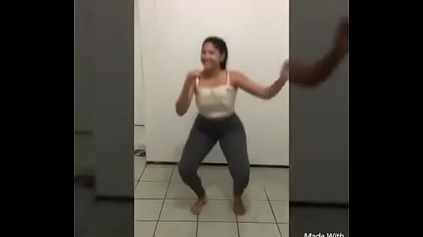 Novinha que n&atilde;o sabe Dan&ccedil;ar Viviane