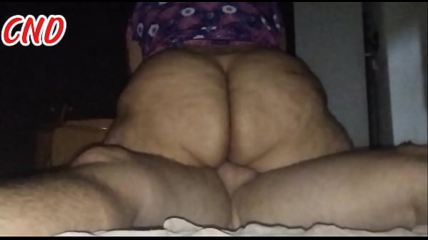 Puta casada da pra amante e filma pro boi ver 