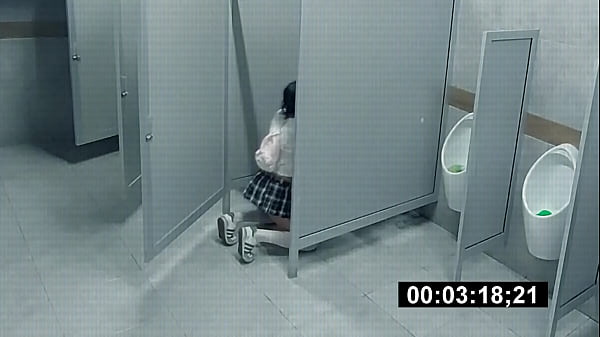 Sexo oral durante el recreo 