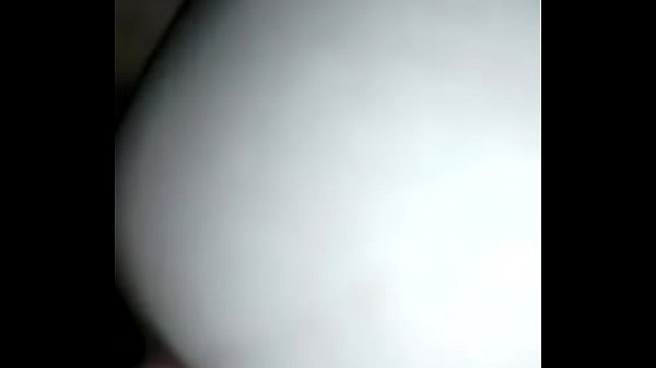 Minha noiva bem putinha com o plug anal gozando