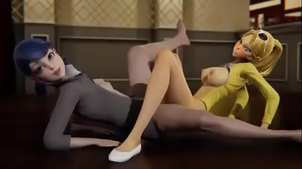 Marinette x chloe teniendo relaciones sexuales.
