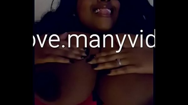 renelove ass an tits out