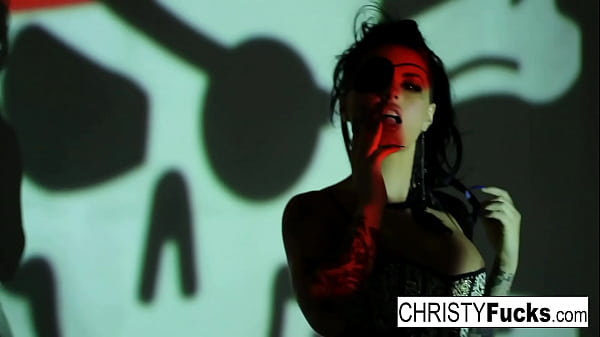 Hot babe rubs her wet pussy