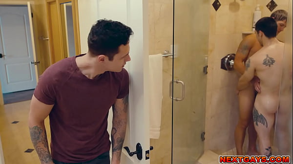 Torrid threesome with three horny studs fucking each other  