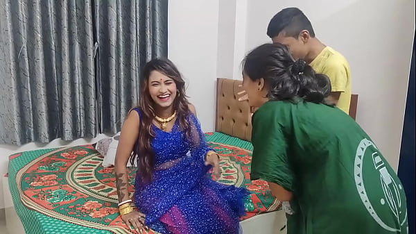 Amateur Group Desi Sex With Two Girls Fucking A Skinny Boy In Indian FFM Threesome