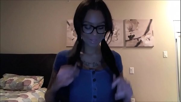 Submit To Your Femdom Goddess