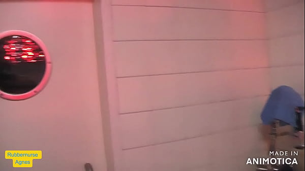 Gummischwester Agnes - Zwangsern&auml;hrung mit 3 Tage alter abgestandener Pisse von Agnes