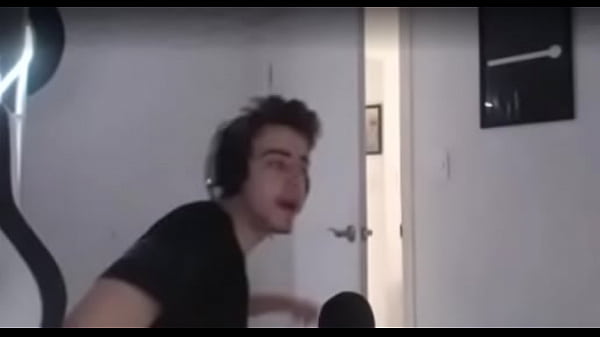 cellbit aparece de cueca na live do galagol