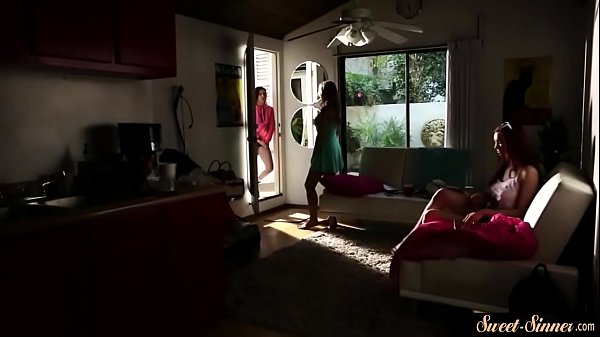 Gorgeous teen pleasures stepdads cock