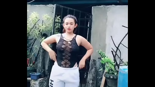 Pinay teasing and dancing 