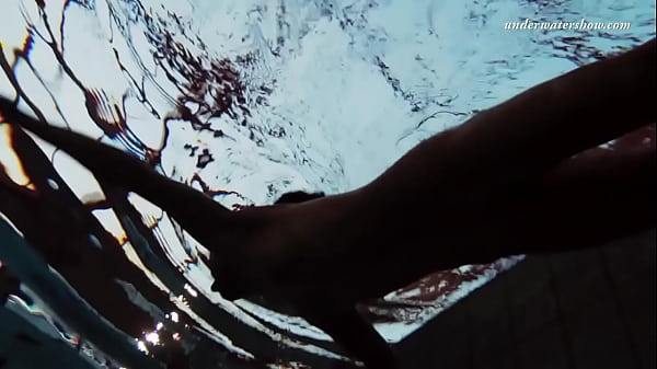 Swimming pool erotics in cute fishnets