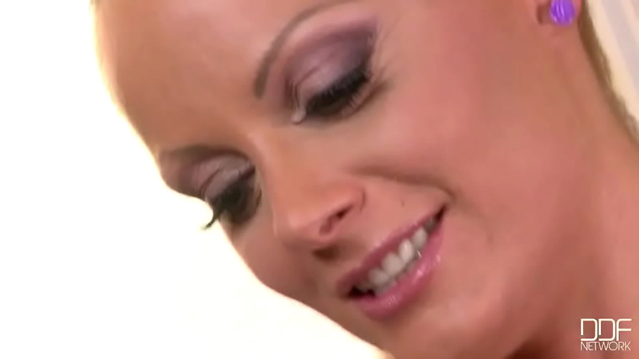 Alluring from every angle!