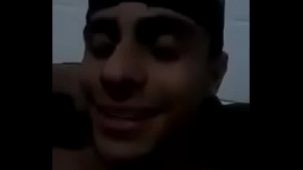 H&eacute;tero conta que chupou o amigo