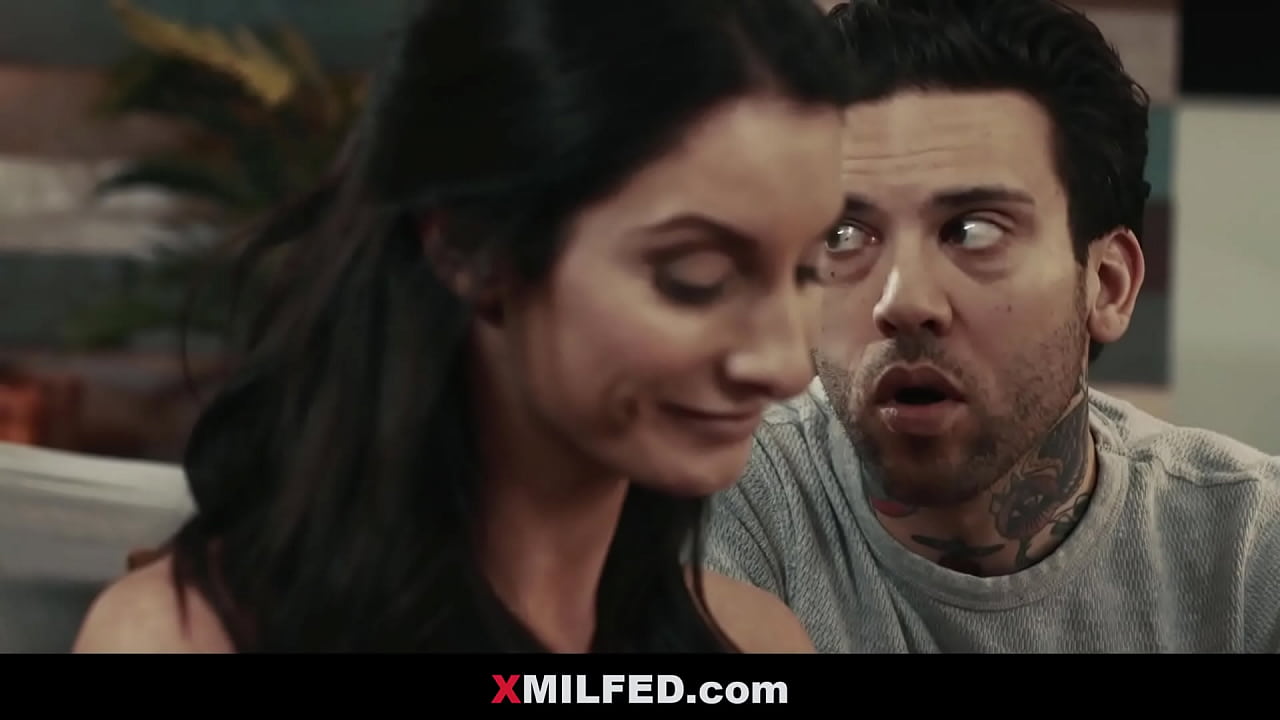 Slut Neighbour Seducing the Next Door Cop