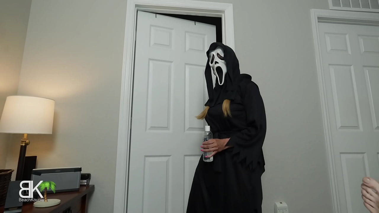 FREE Ghostface Fucker: Halloween Sloppy handjob. - 1of3