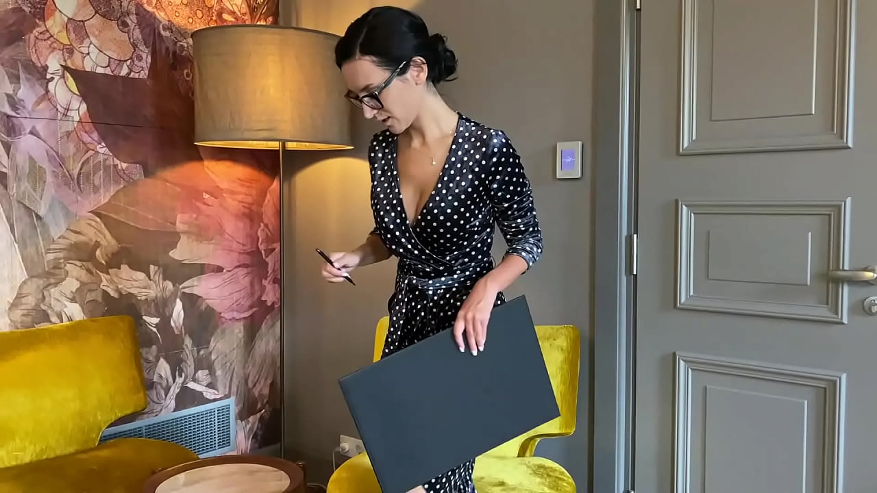 Sex therapy with a hot psychologist