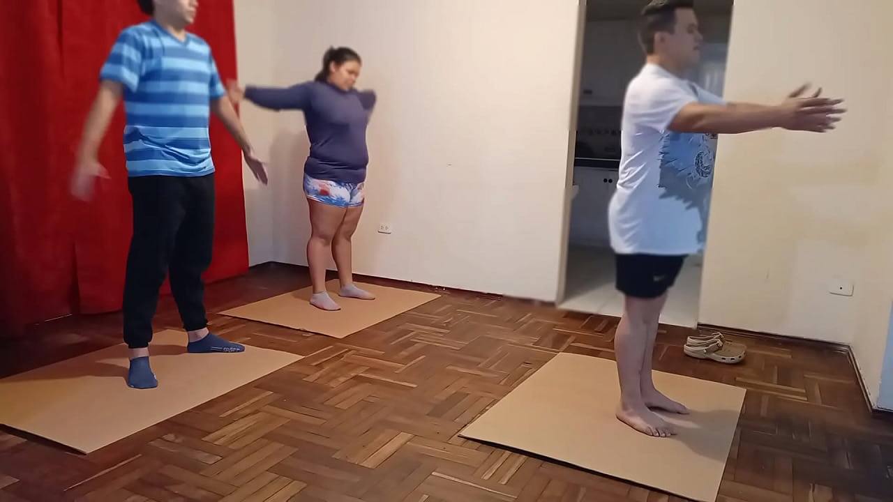 My best friend is my yoga instructor and he always brings his wife to accompany us and this time if he found out I was able to fuck his beautiful wife, take her well until she takes all that milk for her mouth