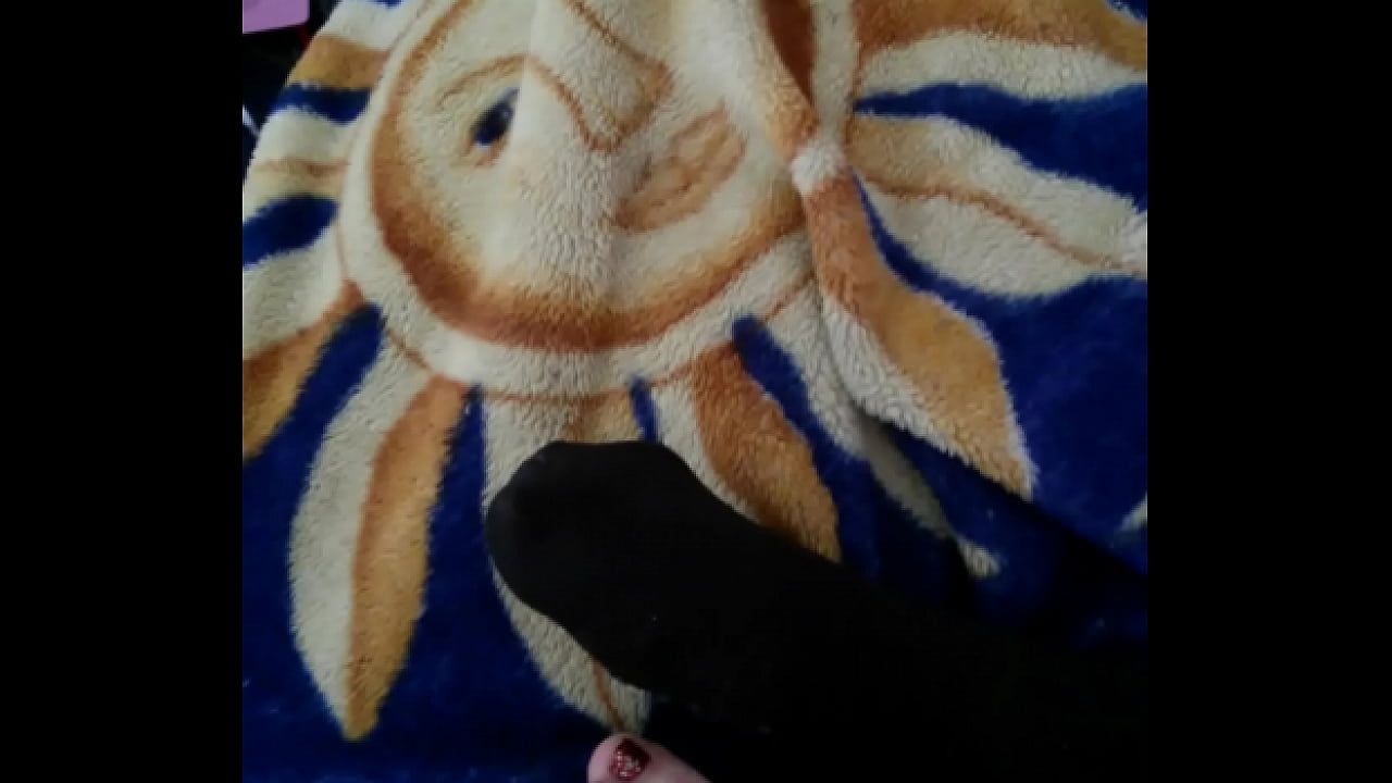 Raven's Feet Rubbed By Cock