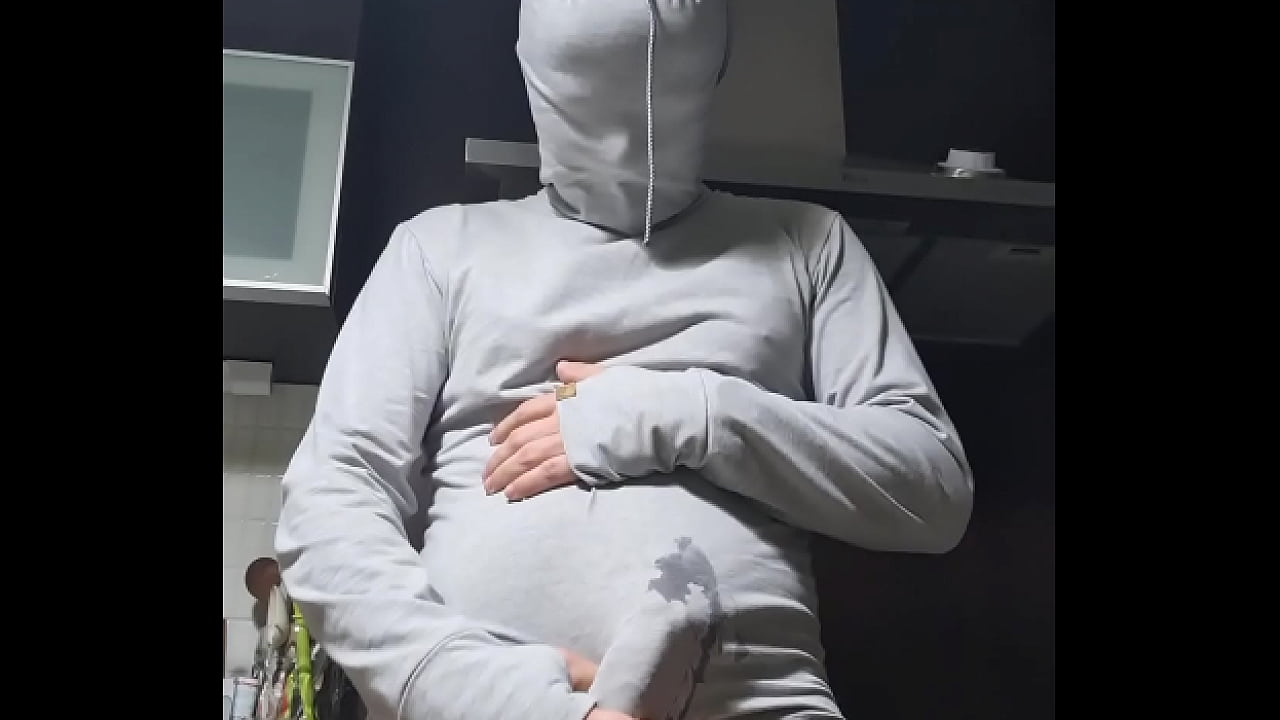 I made a huge cumshot in my bodys