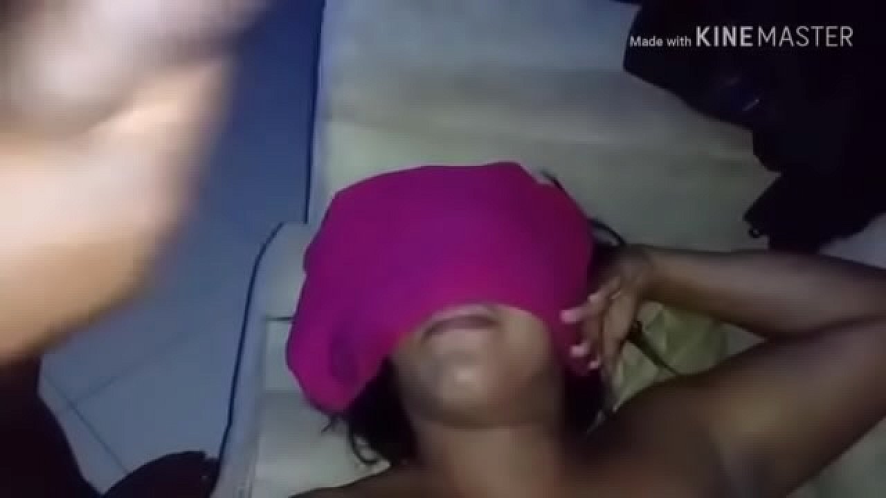 Comendo minha vizinha gostosa safada enquanto corno n&atilde;o chega