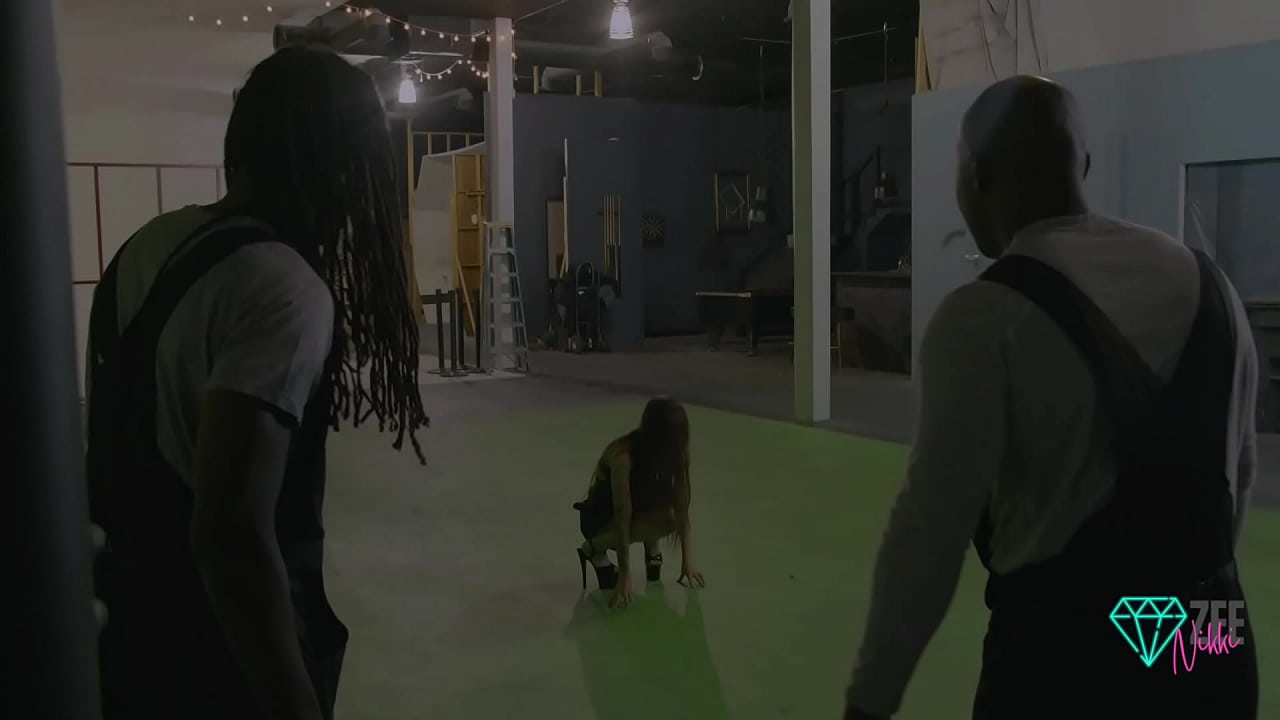 Bubble Butt Goth Sluts Extract Cum from Big Dick Victims