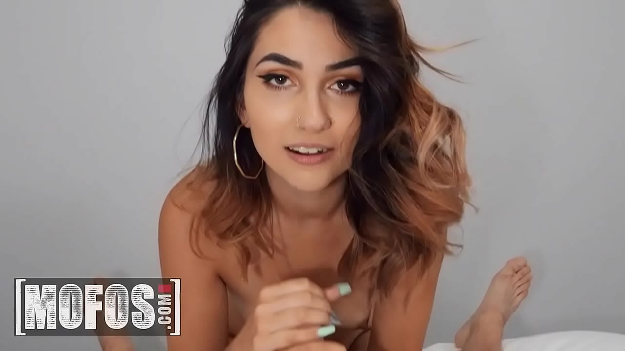 MOFOS - Callie Jacobs, Scott Nails - Roadside Slut