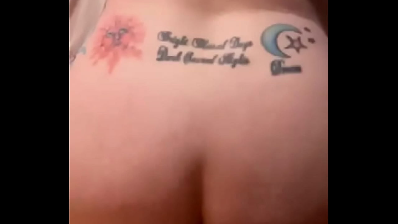 Hump day. I worked so hard on my homegrown booty. Proud AF.