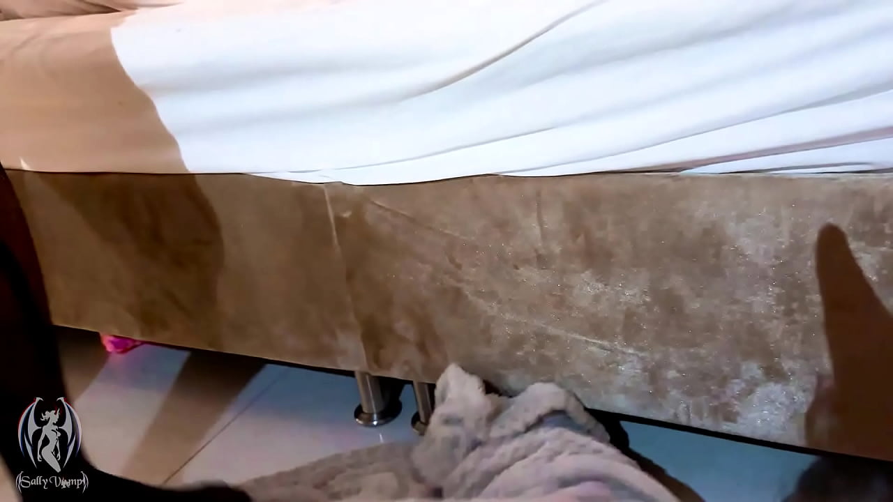 Skinny Blonde Gets Naughty with Two Curvy Friends &ndash; Wild Lesbian Threesome