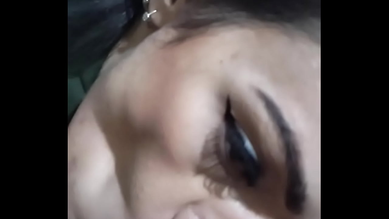 fazendo v&iacute;deo ao vivo com cliente e fazendo boquete v&iacute;deo completo no Redvideo