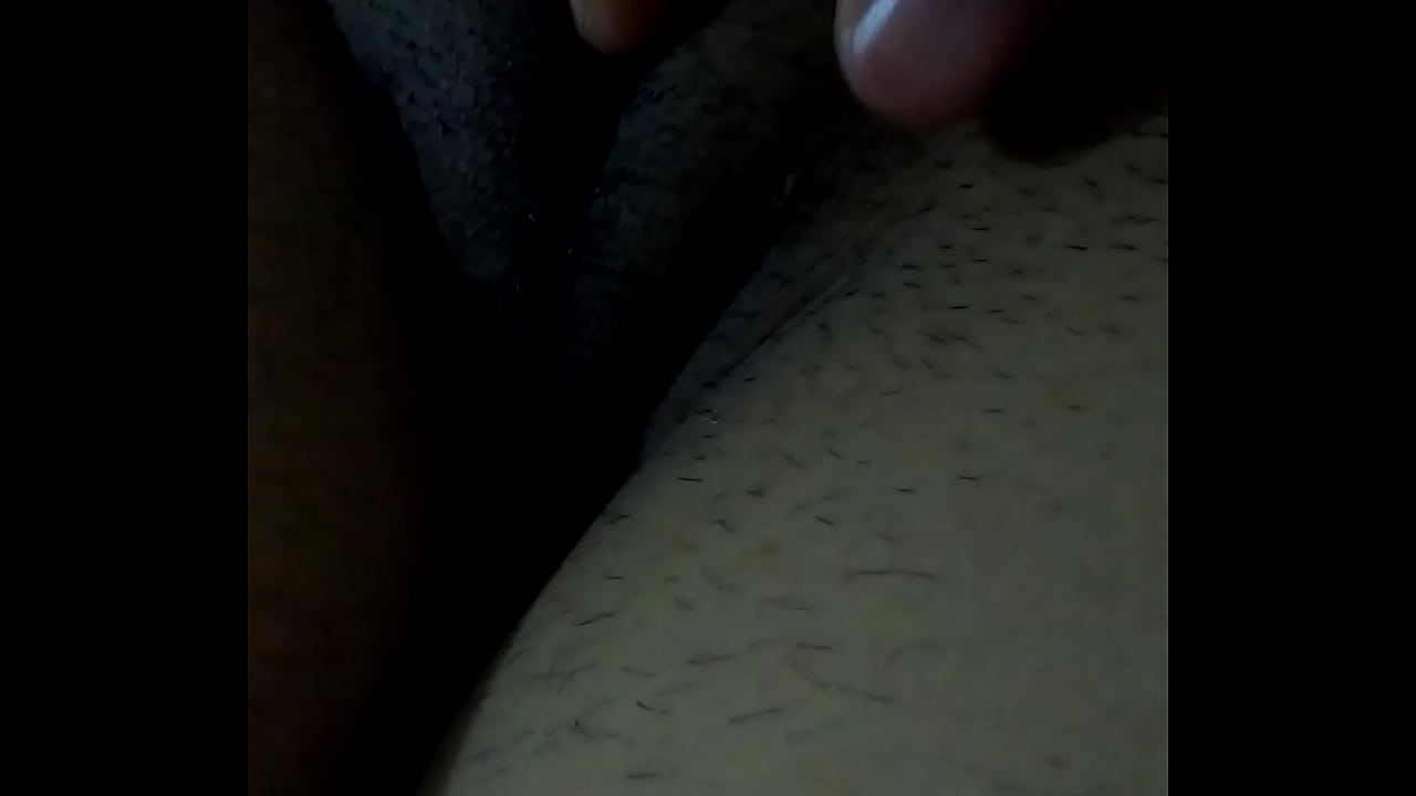 Brincando com a bucetinha