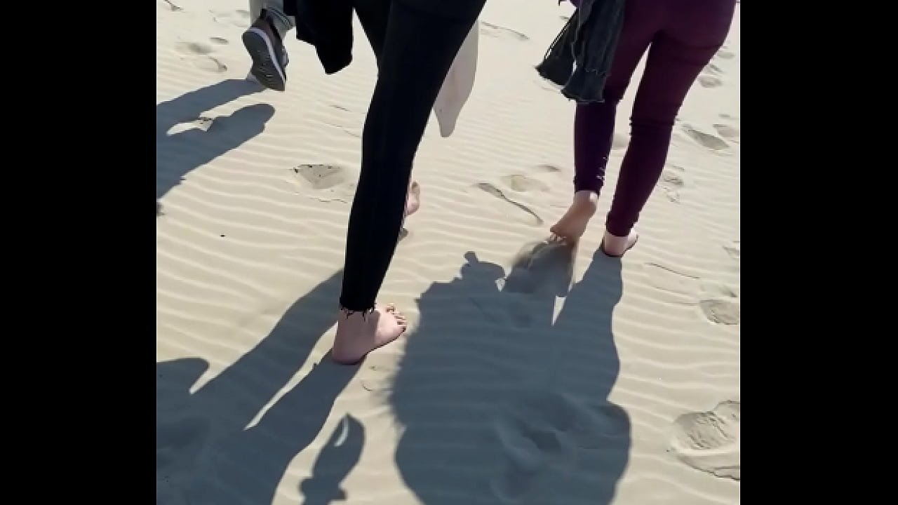 Vlog : 4 Friends Lost Between the Dunes and the Beach