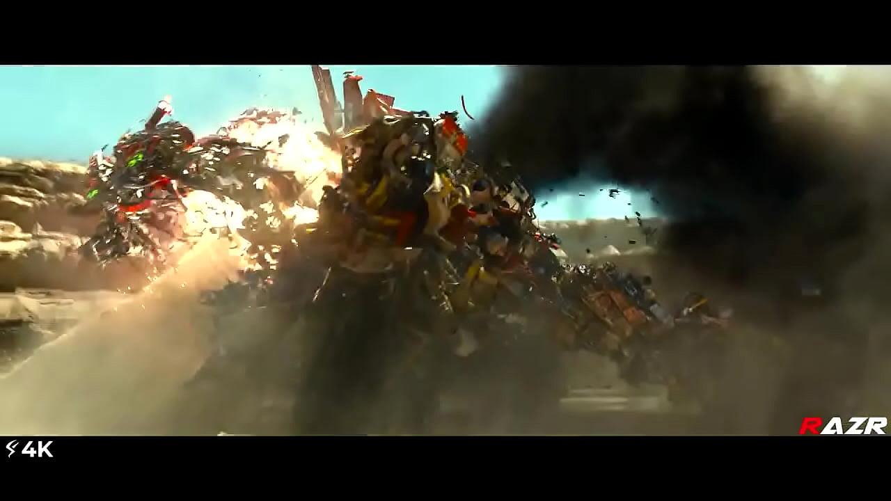 Escena de los transformer bien chida