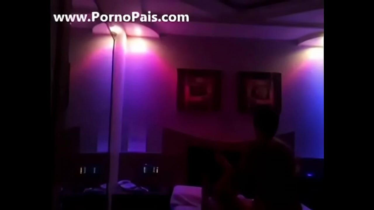 Cumbiera Argentina En El Telo