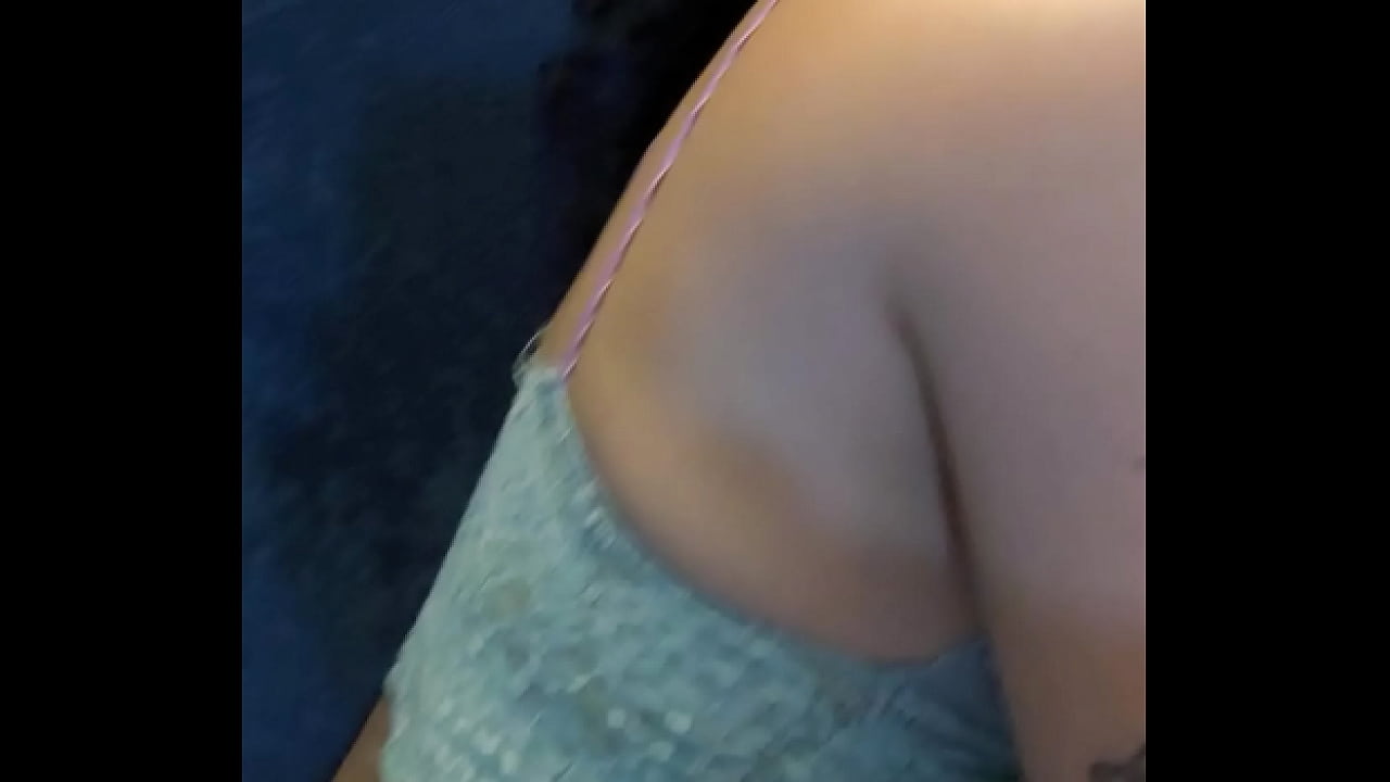 Mamando gostoso nas bolas