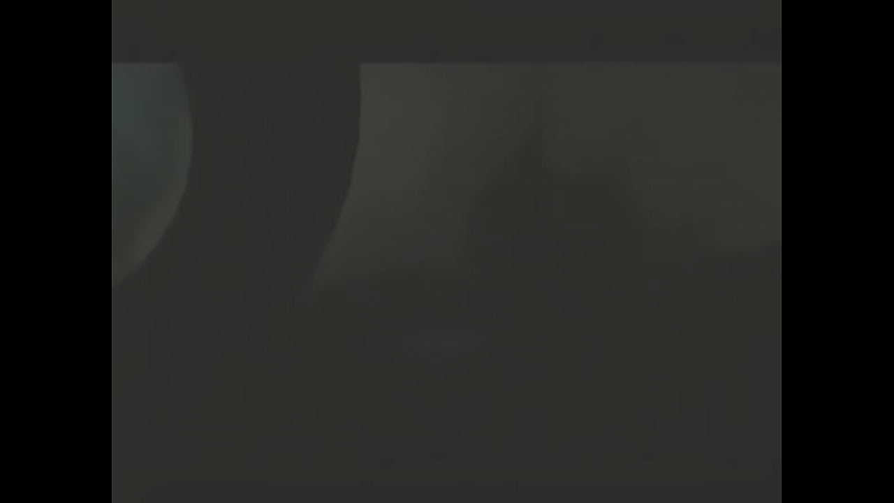 No cuzinho da amiga.