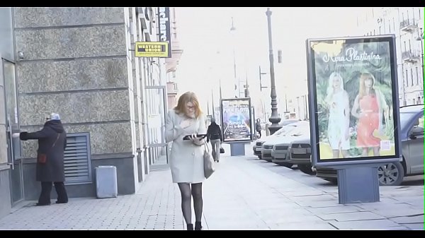 That babe is nerdy by damn sexy