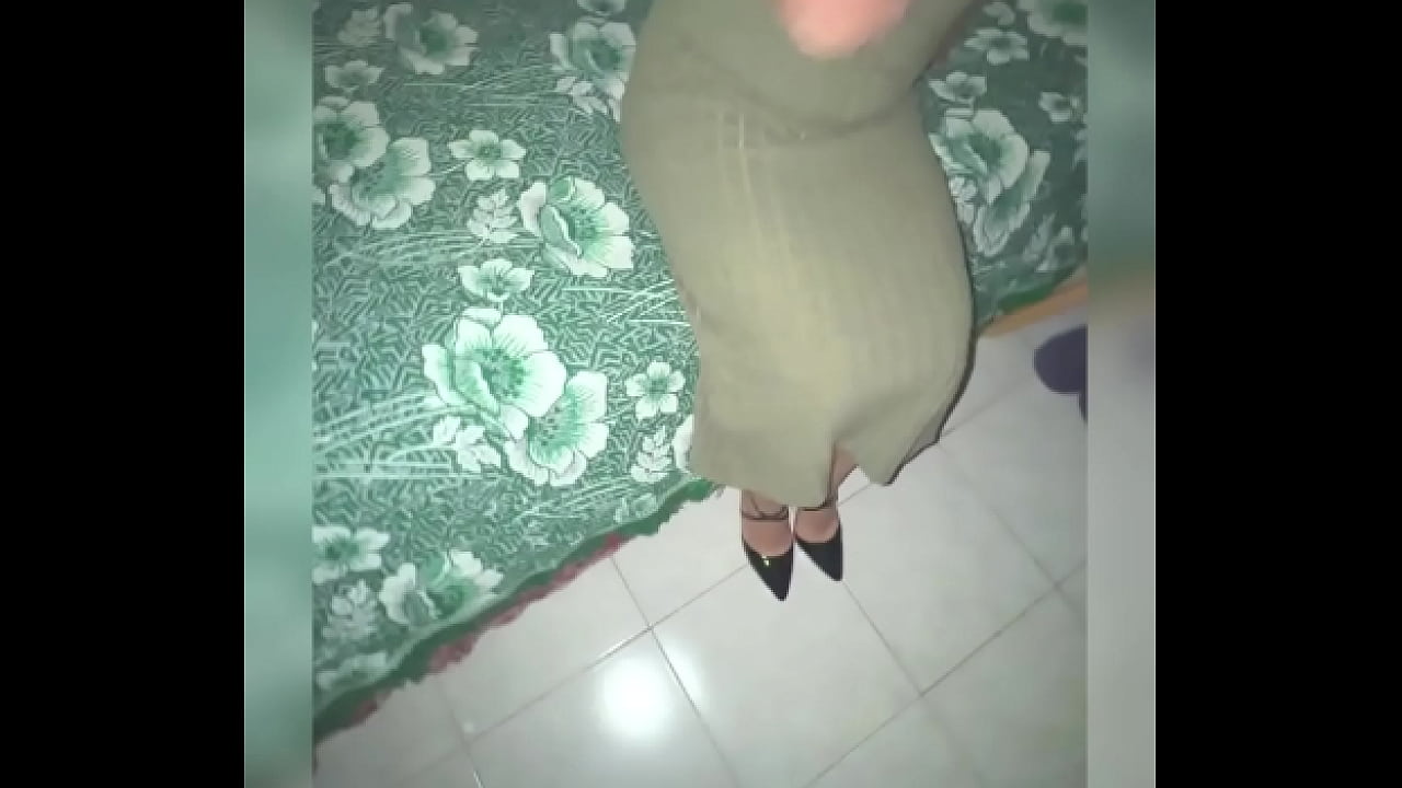 SE&Ntilde;ORA MEXICANA le Gusta PURO COLAGENO!! Despu&eacute;s de una Fiesta se fue con un Morrito Cogelon y el no se la Perdona!! Video casero Maduras! MILF